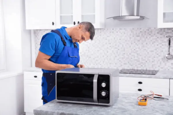 صيانة ميكروويف سانيو — فني متخصص بالمنزل